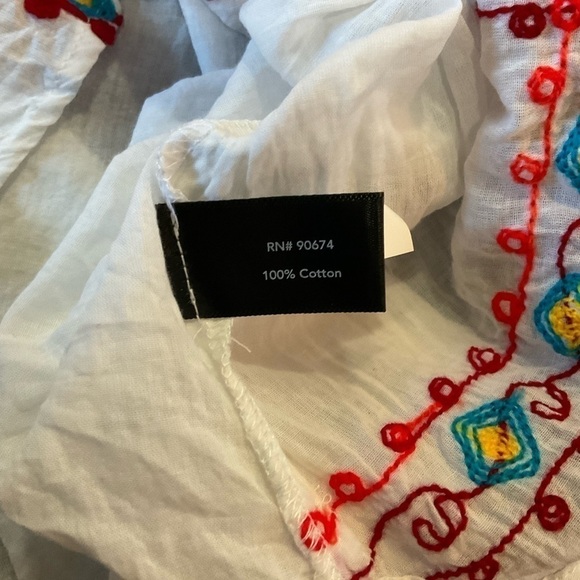 Lula Soul White Multicolored Embroidered Long Sleeve Tunic Top Size Small - Picture 4 of 6